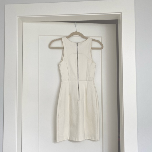 Ever New Melbourne beaded dress - Picture 3 of 5